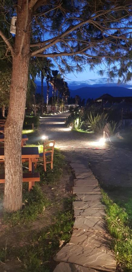 Bojo Resort Orikum Ngoại thất bức ảnh